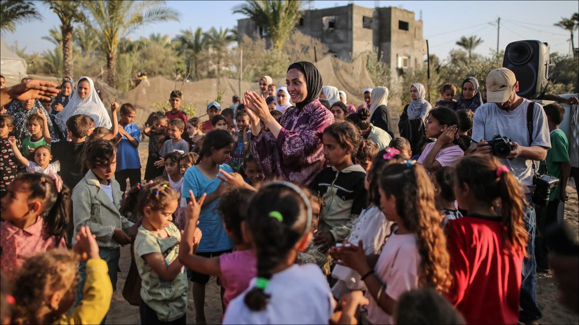 موسيقى وأغانٍ برفح.. أطفال يخترقون جدار الحرب بضحكات بريئة