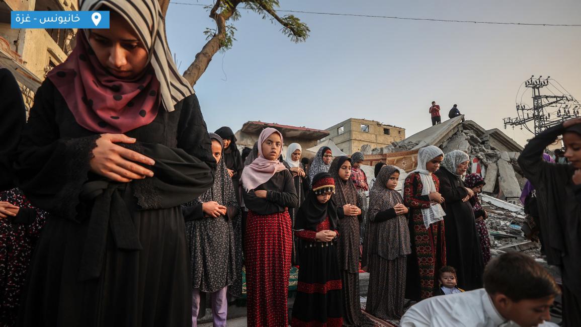 المسلمون يؤدون صلاة العيد حول العالم والدعاء يتوحد من أجل غزة