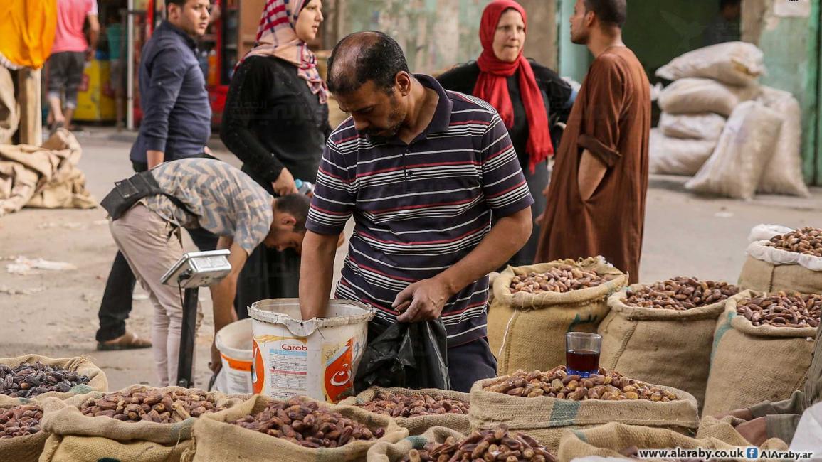 سوق البلح بمنطقه الساحل