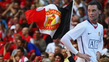 LONDON - AUGUST 10: Manchester United fans welcome their team prior to the FA Community Shield match between Manchester United and Portsmouth at Wembley Stadium on August 10, 2008 in London, England. (Photo by Jamie McDonald/Getty Images)