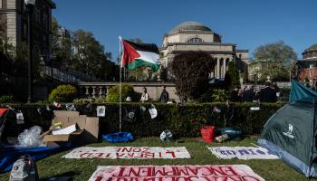 أعلام فلسطين في اعتصام طلاب جامعة كولومبيا (ستيفاني كيث/Getty)